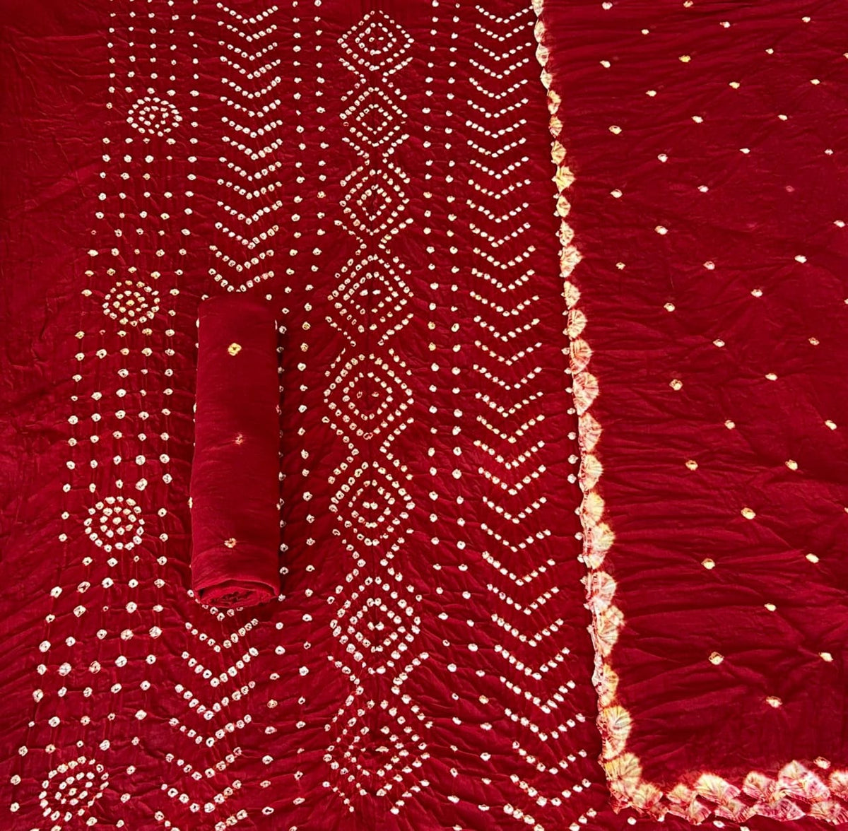 COTTON SHATIN HEAVY BANDHNI SUIT WITH 2.50 MTRS BOTTOM